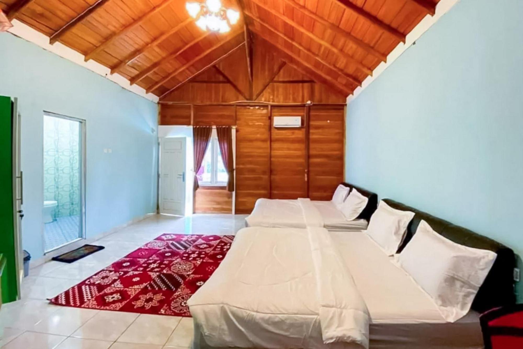 Reddoorz At Villa Waterfun Favour Pagar Alam Pagaralam Buitenkant foto
