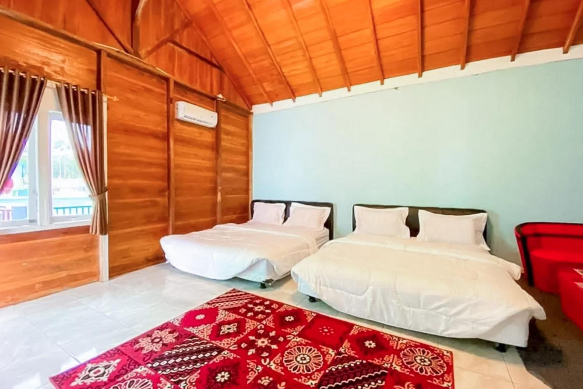 Reddoorz At Villa Waterfun Favour Pagar Alam Pagaralam Buitenkant foto