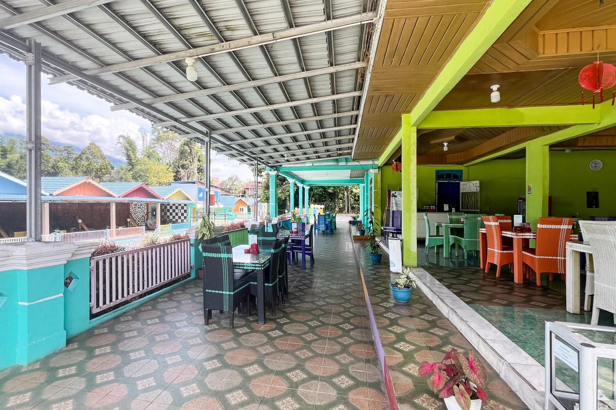 Reddoorz At Villa Waterfun Favour Pagar Alam Pagaralam Buitenkant foto